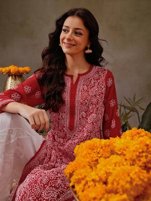 Hand Embroidered Red Faux Georgette Lucknowi Chikankari Women Kurta 5
