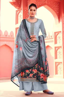 Light-grey digital print crepe salwar 1