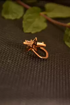 Sizzling gold floral diamond cubic zirconia clipon nose-ring or nosepin