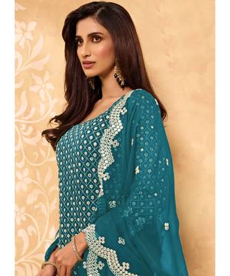 Sky Blue Georgette Pakistani Salwar Kameez 3