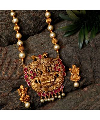 Antique Matte Gold Finish Goddess Laxmi Maroon Stone Studded Temple Jewellery set 1