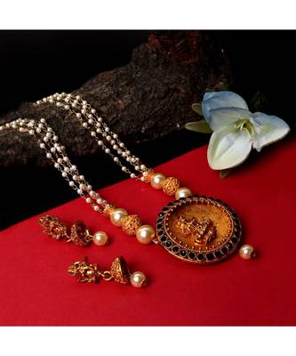 Antique Matte Gold Finish Goddess Laxmi Black Stone Studded Temple Jewellery set 1