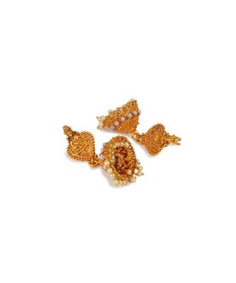 Antique Matte Gold Finish Goddess Laxmi White Stone Studded Temple Jewellery set 5