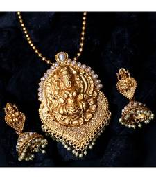 Antique Matte Gold Finish White Stone Studded Temple Jewellery set