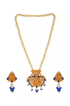 Antique Matte Gold Finish Blue Stone Studded Temple Jewellery set