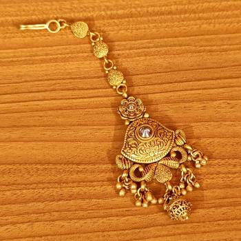 Gold zircon  maang-tikka 1