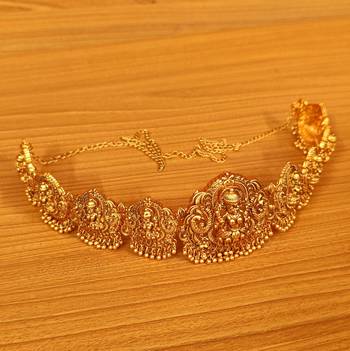 Gold waist-belt 3