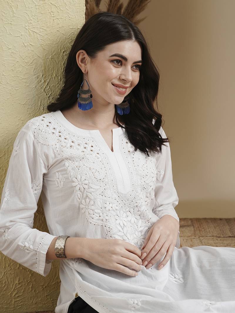 Ada Women Hand Embroidered Ethnic White Cotton Lucknowi Chikankari Kurta with Muqaish Work - A411370