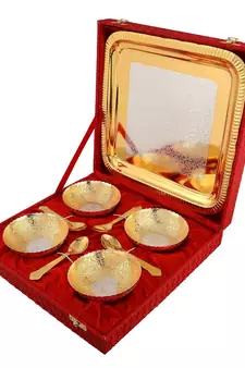 International Gift Brass Golden Round 4 Bowl with Tray and 4 Spoon in Velvet Box
