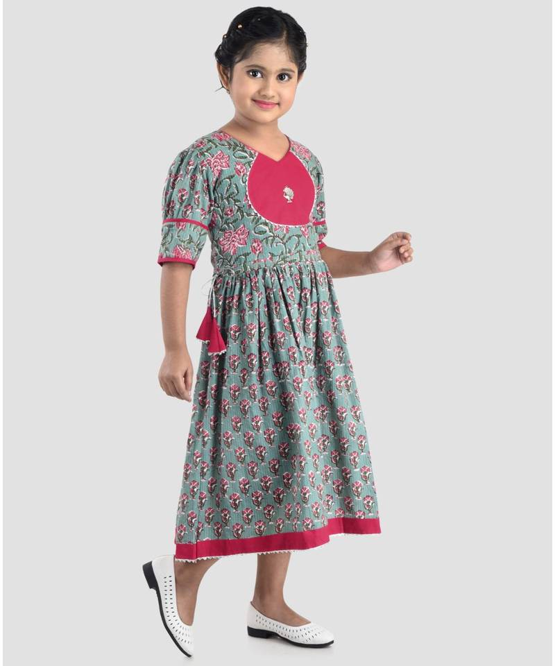 Kinder Kids  Green Katha Floral Printed Dress adjustable at waist