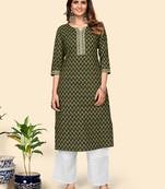 Vbuyz Women'S Floral Print Straight Cotton Green Stitched Kurta