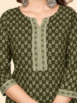 Vbuyz Women'S Floral Print Straight Cotton Green Stitched Kurta 7