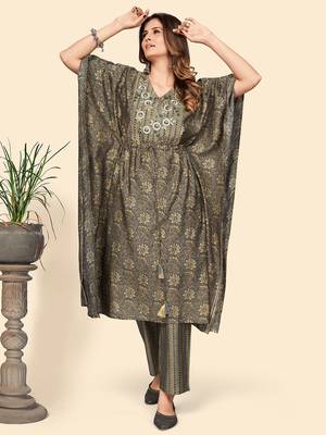 Vbuyz Women'S Print & Embroidered Straight Chanderi Grey Stitched Kaftan Kurta With Pant Set 1