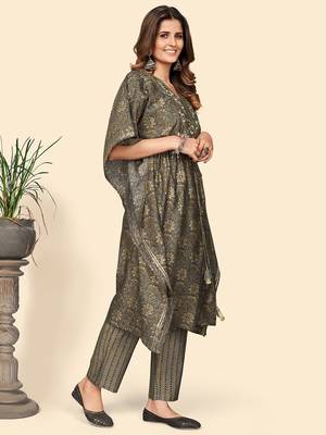 Vbuyz Women'S Print & Embroidered Straight Chanderi Grey Stitched Kaftan Kurta With Pant Set 5