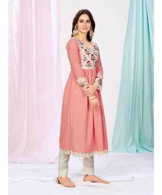 Puce Pink or White Kurti Pant with Dupatta in Chinon Silk 5