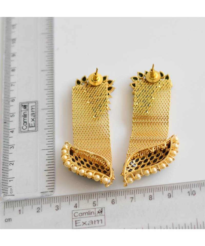 Royal Unique Black Party Wear Earrings dj-05584