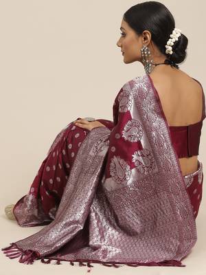 SAREE MALL Women's Silk Blend Purple Woven Design Woven saree With Blouse Piece 2