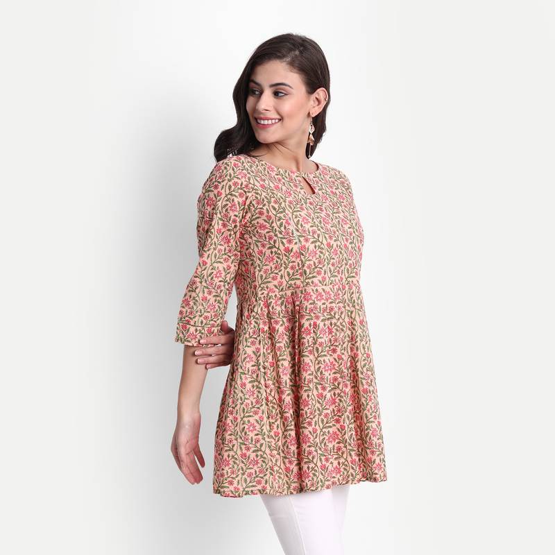 Women's Cotton Casual Floral Printed Top ( Peach )