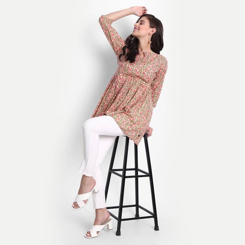 Women's Cotton Casual Floral Printed Top ( Peach )