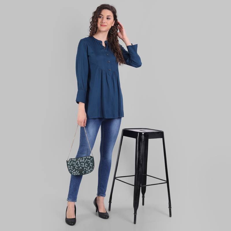 Rayon Casual Tea Blue Solid Top For Girls and Women ( Hip Length )