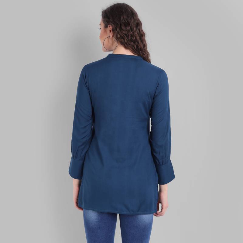 Rayon Casual Tea Blue Solid Top For Girls and Women ( Hip Length )