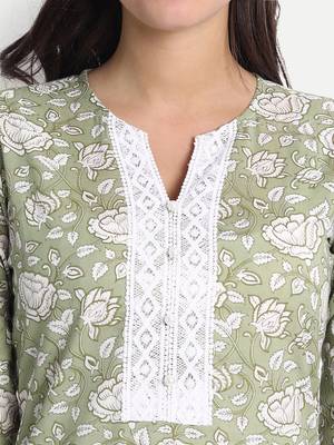 Women's Cotton Casual Green And White 
Floral Print Kurta Set 5
