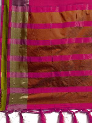 SAREE MALL Women's Aura Silk Pink Woven Design Designer Saree With Blouse Piece 4