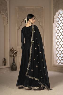 Black embroidered faux georgette salwar 3