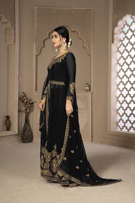 Black embroidered faux georgette salwar 5