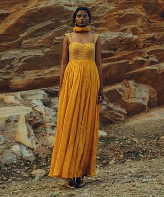 Mango Yellow Half Kali Chitta Anarkali 2