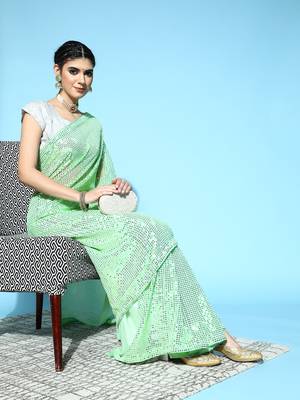Light Parrot Green Plain Georgette Saree With Blouse 3