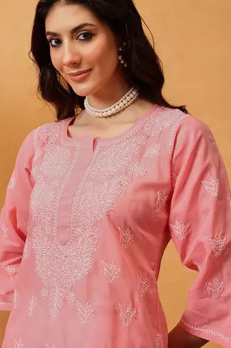 Hand Embroidered Peach Cotton Lucknow Chikankari Women Kurta