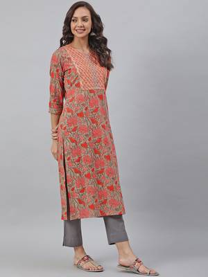 Green printed cotton kurtas-and-kurtis 4