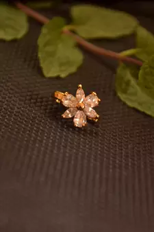Sizzling gold floral diamond cubic zirconia clipon nose-ring or nosepin