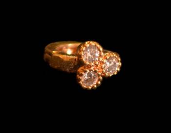 Designer Triangular Gold diamond nosering or nosepin 1