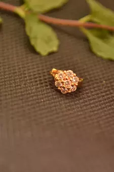 Designer Stone Gold nose-ring or Nose Pin