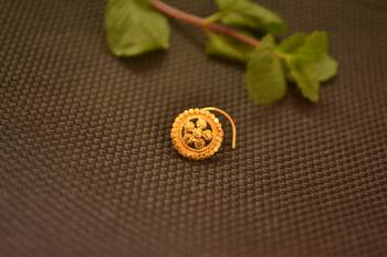 Designer Gold plated nose-ring or Nose Pin 1
