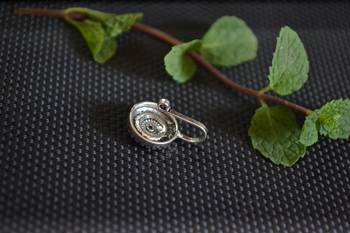 Silver Designer clip or clipon oxidised nosering or Oxidized nosepin 3