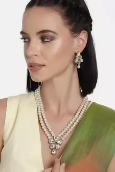 Traditional Kundan & Pearl Studded Necklace Jewellery Set For Women 