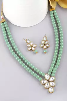 Traditional Kundan & Pearl Studded Necklace Jewellery Set For Women 