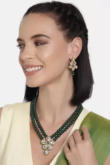 Traditional Kundan & Pearl Studded Necklace Jewellery Set For Women 