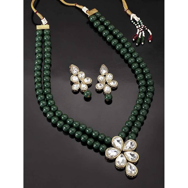 Traditional Kundan & Pearl Studded Necklace Jewellery Set For Women 