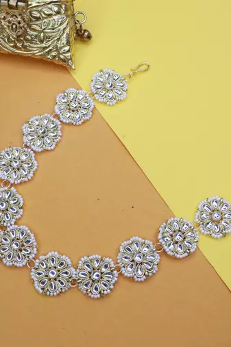 Traditional Floral Kundan Pearl Studded Rajasthani Sheeshphool/ Mathapatti for Women 