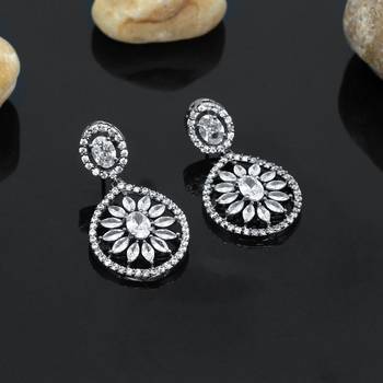 White danglers-drops 1