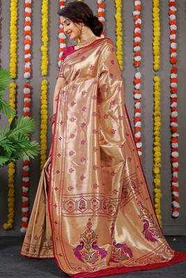 Maroon Woven Paithani Silk Blend Saree With Blouse 2