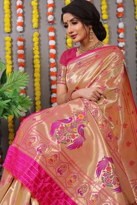 Pink Woven Paithani Silk Blend Saree With Blouse 4