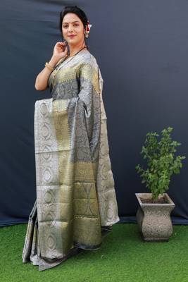 Grey woven kanchipuram silk saree with blouse 1