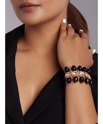 Beaded Bracelete With Black Onyx Drops 1