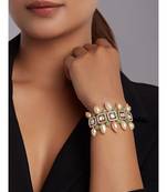 Beaded Bracelete With Peach Fresh Water Pearls