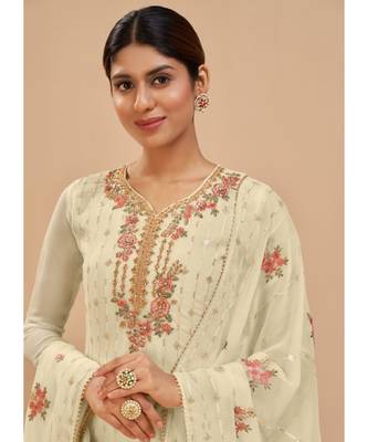 Cream Georgette Pakistani Salwar Kameez 3